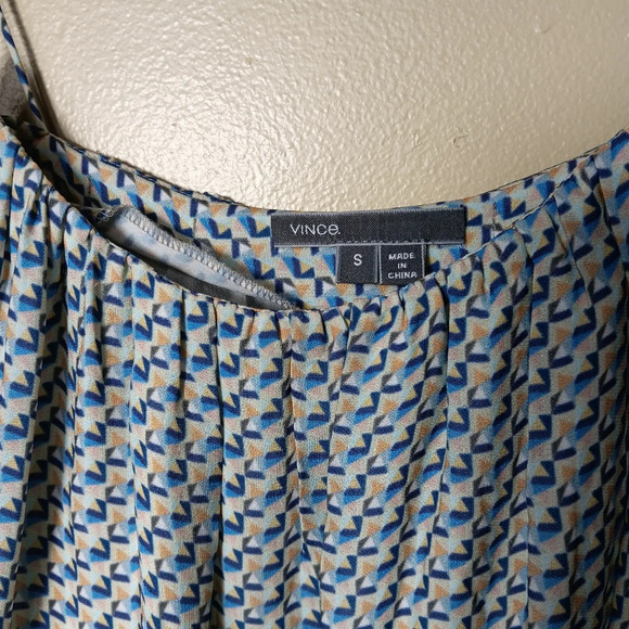 Vince 100% silk dress. White,orange,and blue print. Maxi dres - Picture 4 of 6